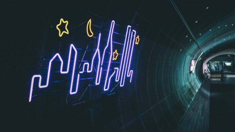 LED
