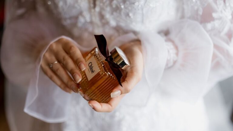 The Art and Science of Perfume: A Journey Through Fragrance