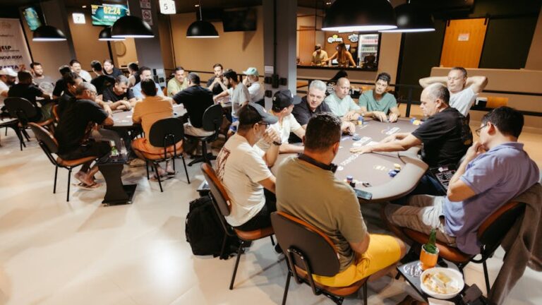 The Rise of Online Poker: A Comprehensive Guide