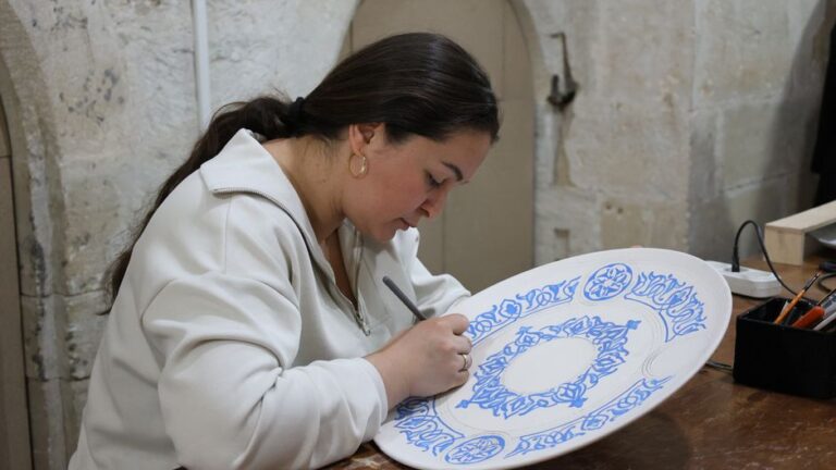 Explorando el Taller de Placas y Pintura: Un Viaje Creativo