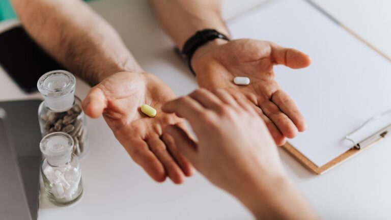 薬物依存の治療法とその重要性