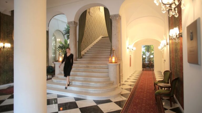 The Ultimate Guide to Luxury Hotels: Where Comfort Meets Elegance