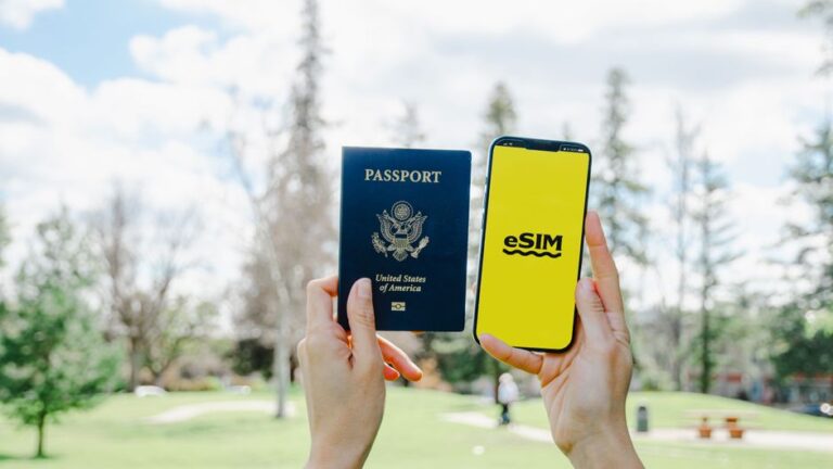 Cómo elegir la mejor SIM internacional para tus viajes