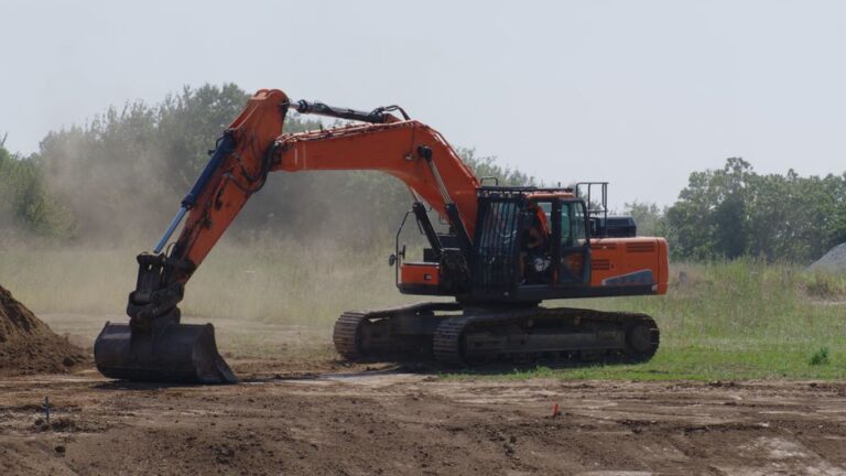 excavator rental