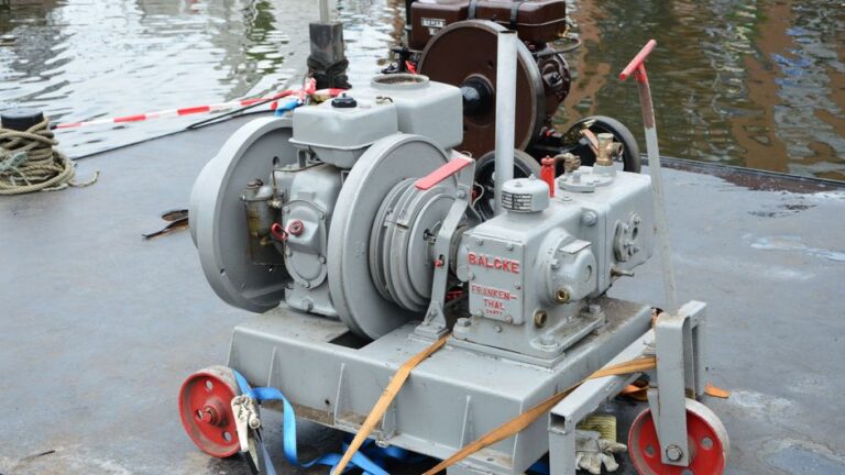 marine engine supplier