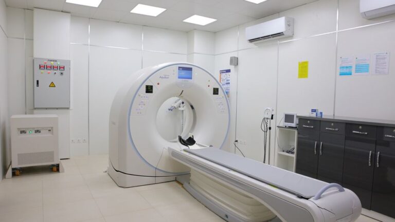 proveedor equipos médicos
