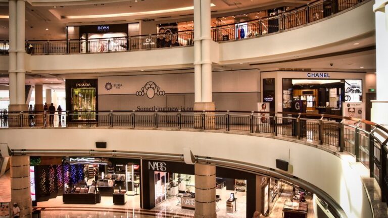 The Rise of Luxury Brand Resellers: A New Era in Fashion